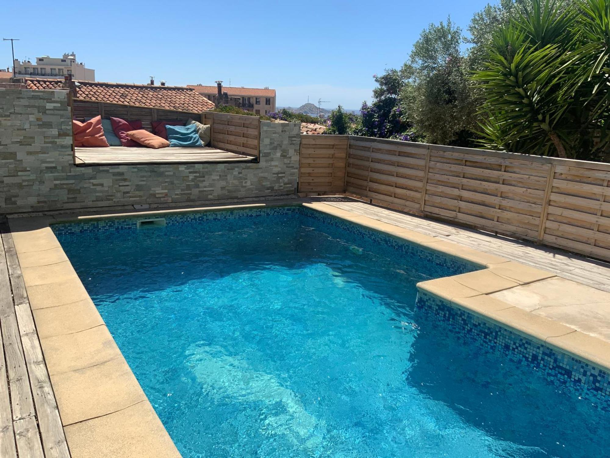 马赛Pour 4 Face A La Piscine公寓 外观 照片