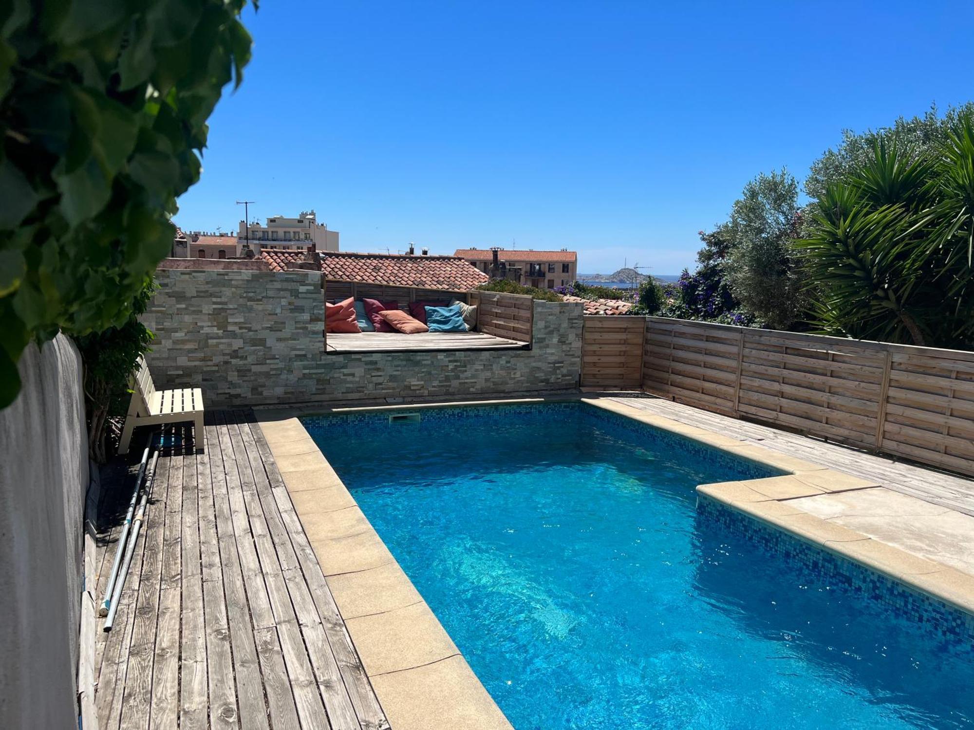 马赛Pour 4 Face A La Piscine公寓 外观 照片